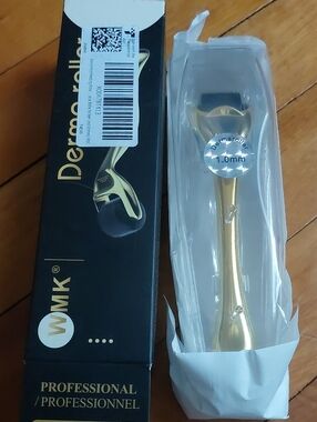 Derma Roller 1mm WMK 540 Roller System New In Box